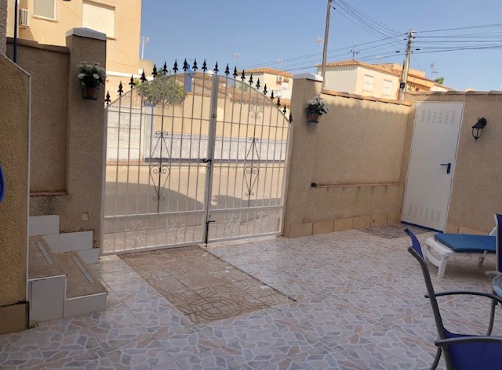 Sale - Apartment - Los Alcázares