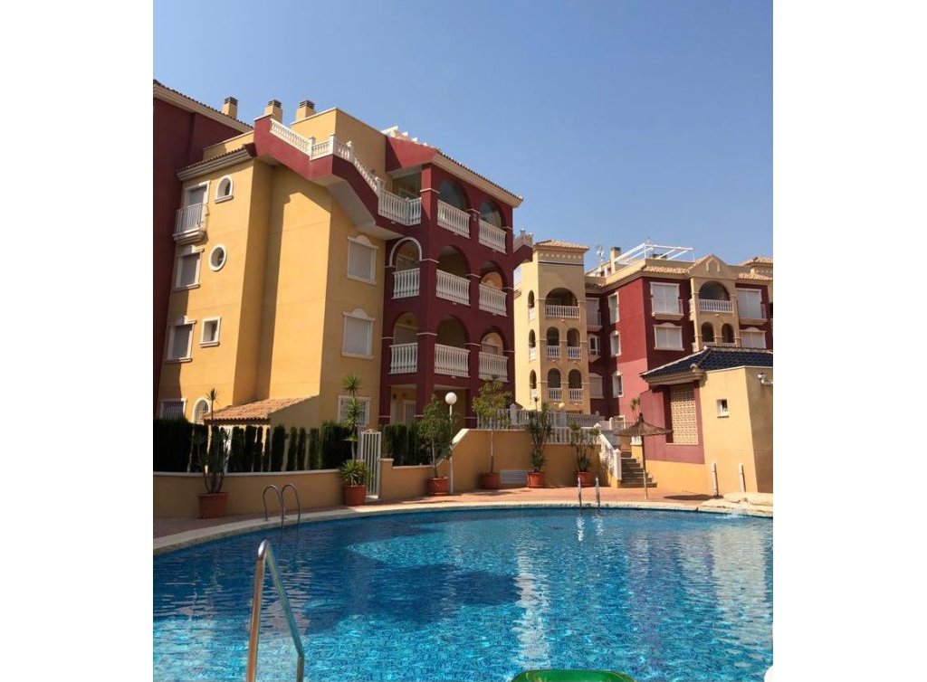 Sale - Apartment - Los Alcázares