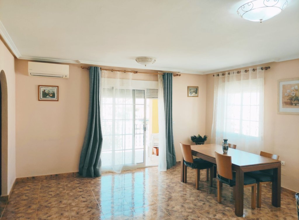 Sale - Apartment - Los Alcázares
