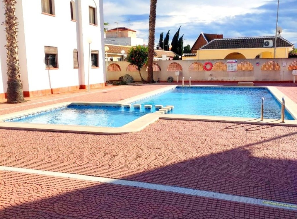 Sale - Apartment - Los Alcázares
