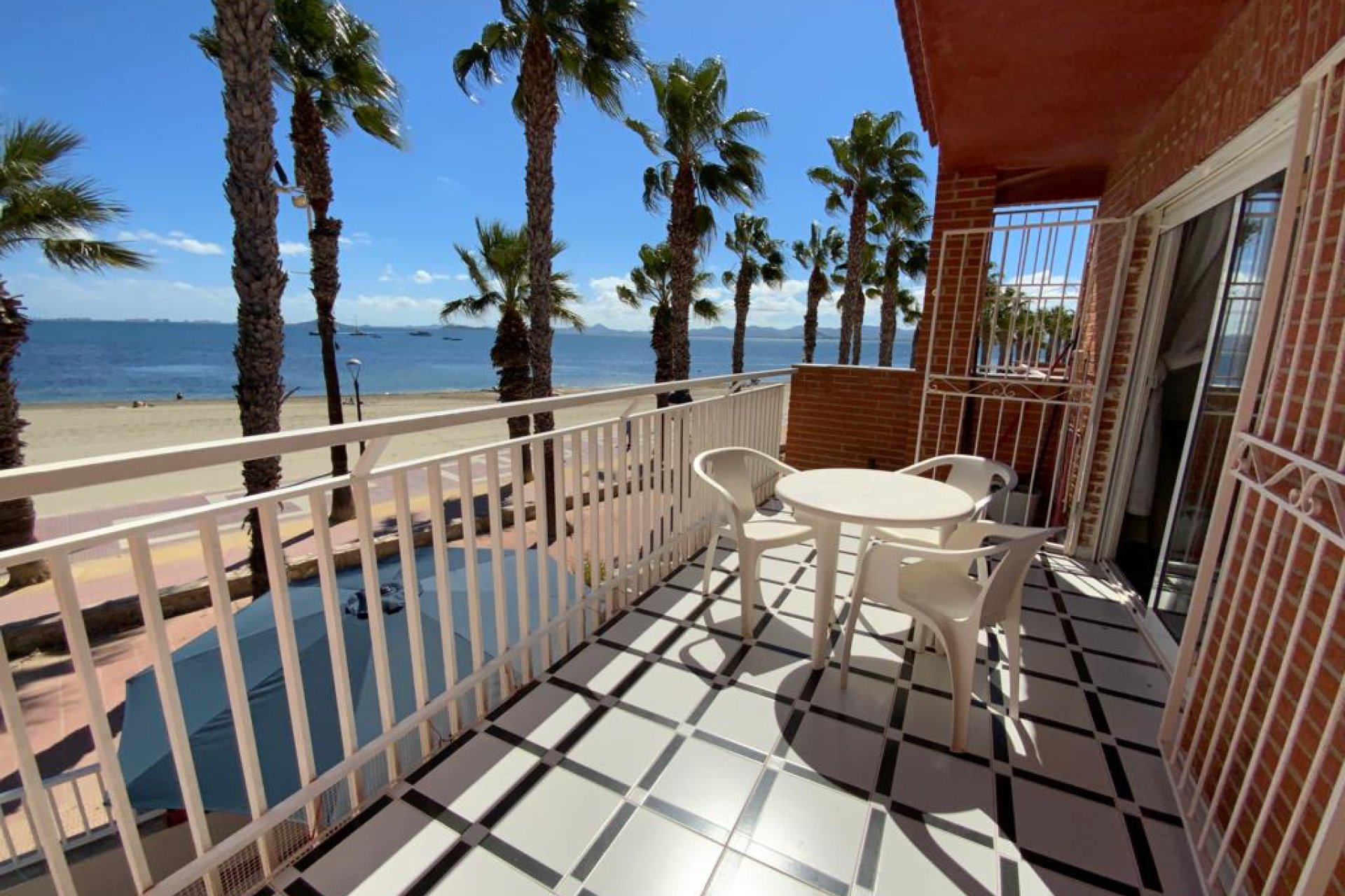 Sale - Apartment - Los Alcázares