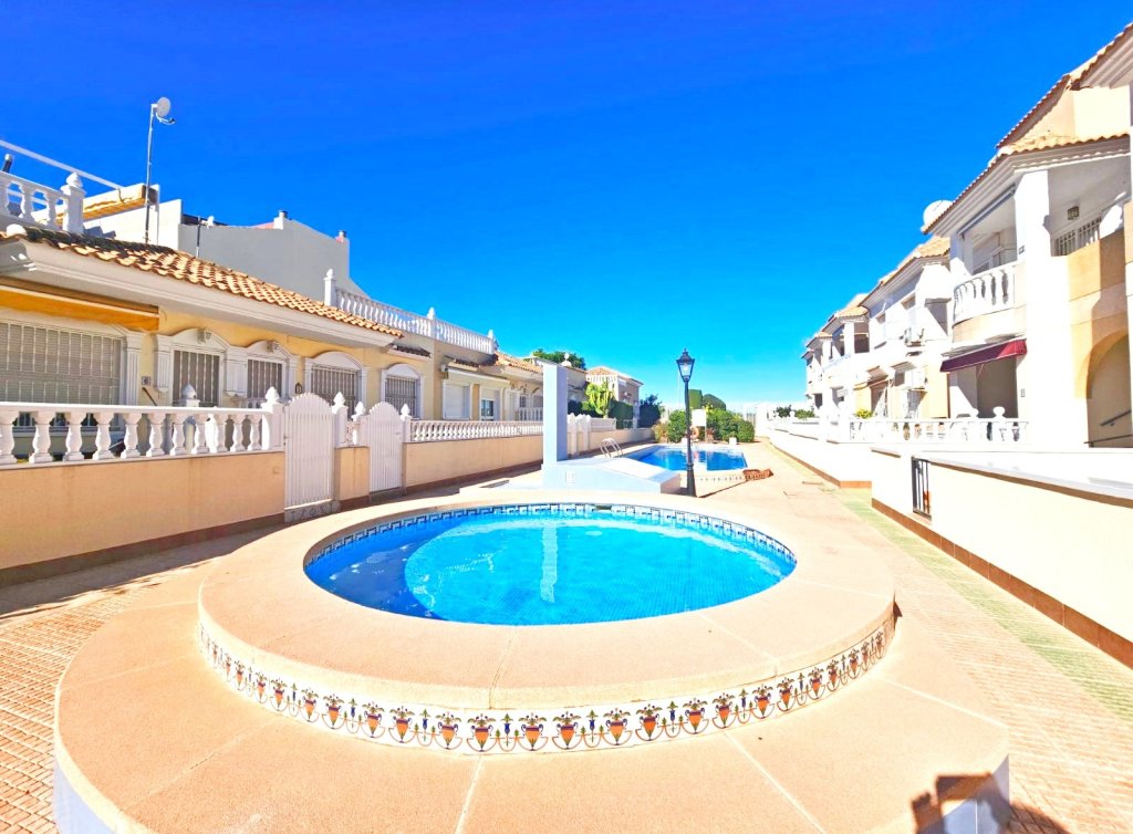 Sale - Apartment - Los Alcázares