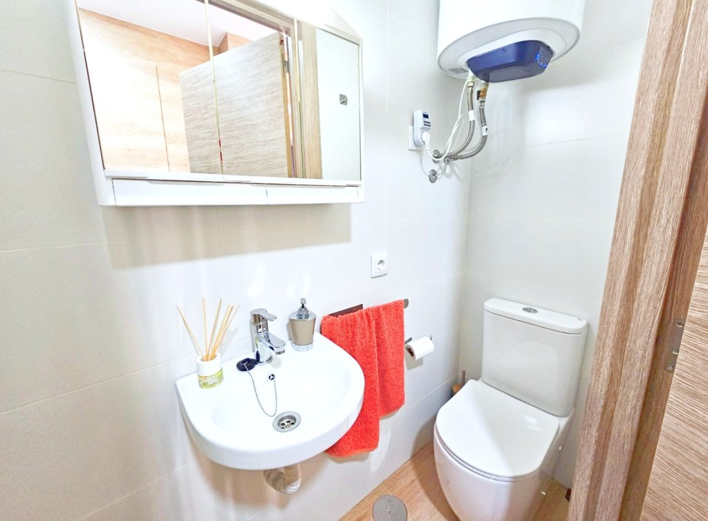 Sale - Apartment - Los Alcázares