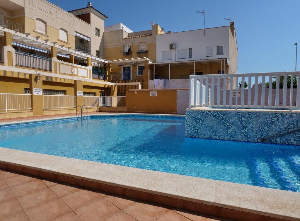 Sale - Apartment - Los Alcázares
