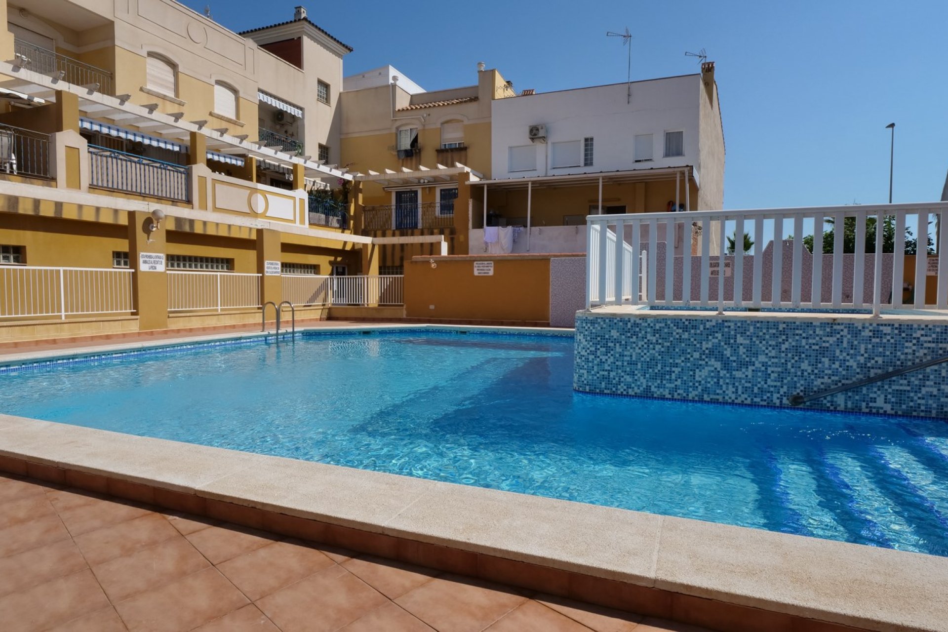Sale - Apartment - Los Alcázares