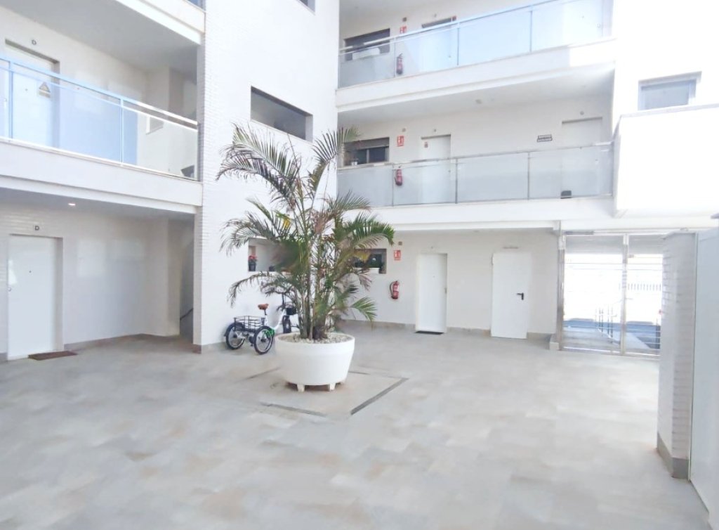 Sale - Apartment - Los Alcázares
