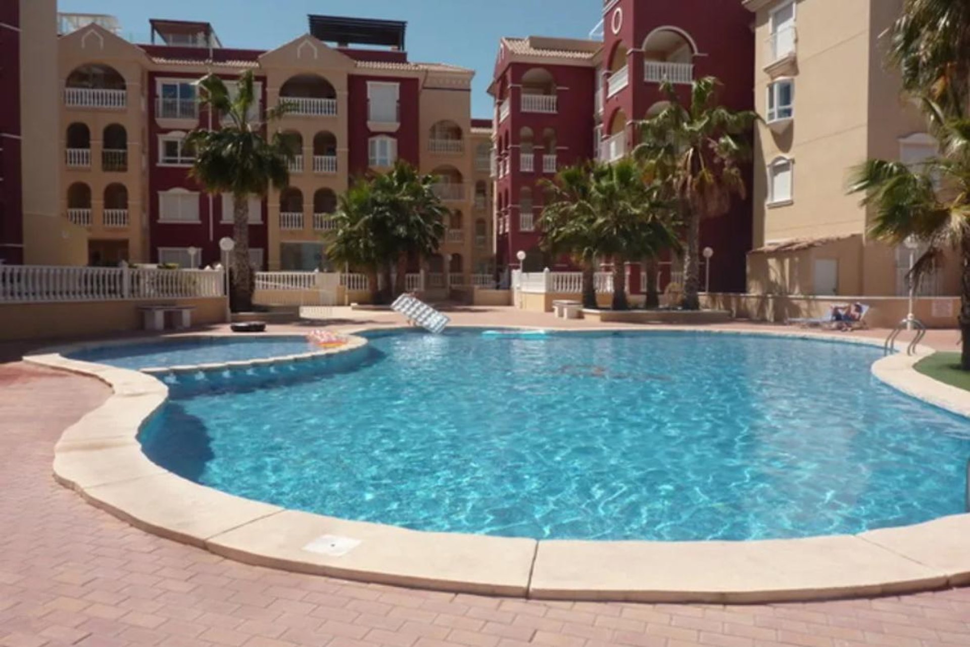 Sale - Apartment - Los Alcázares