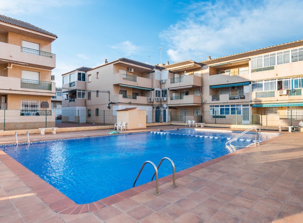 Sale - Apartment - Los Alcázares