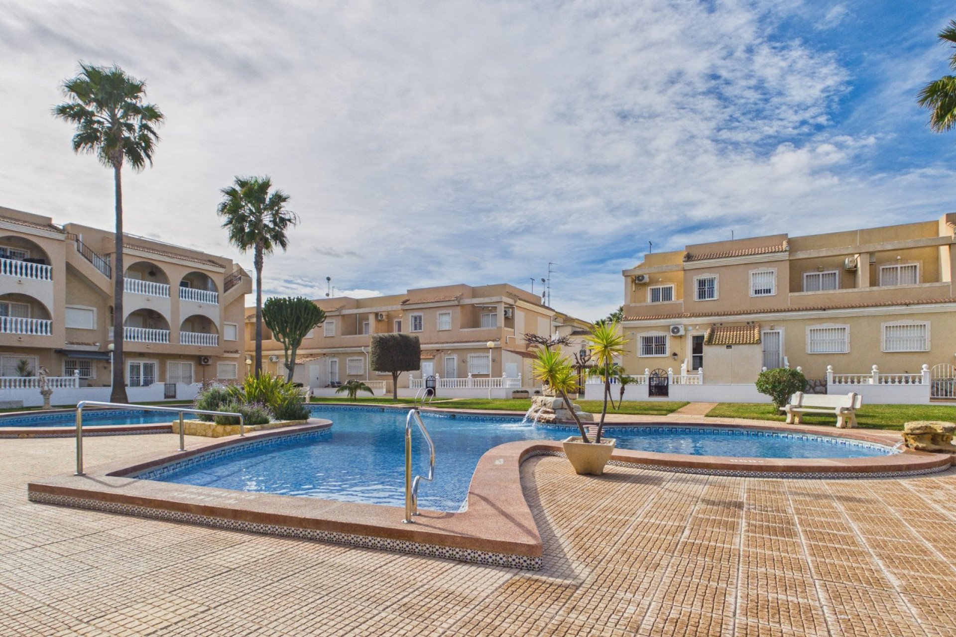 Sale - Apartment - Los Alcázares