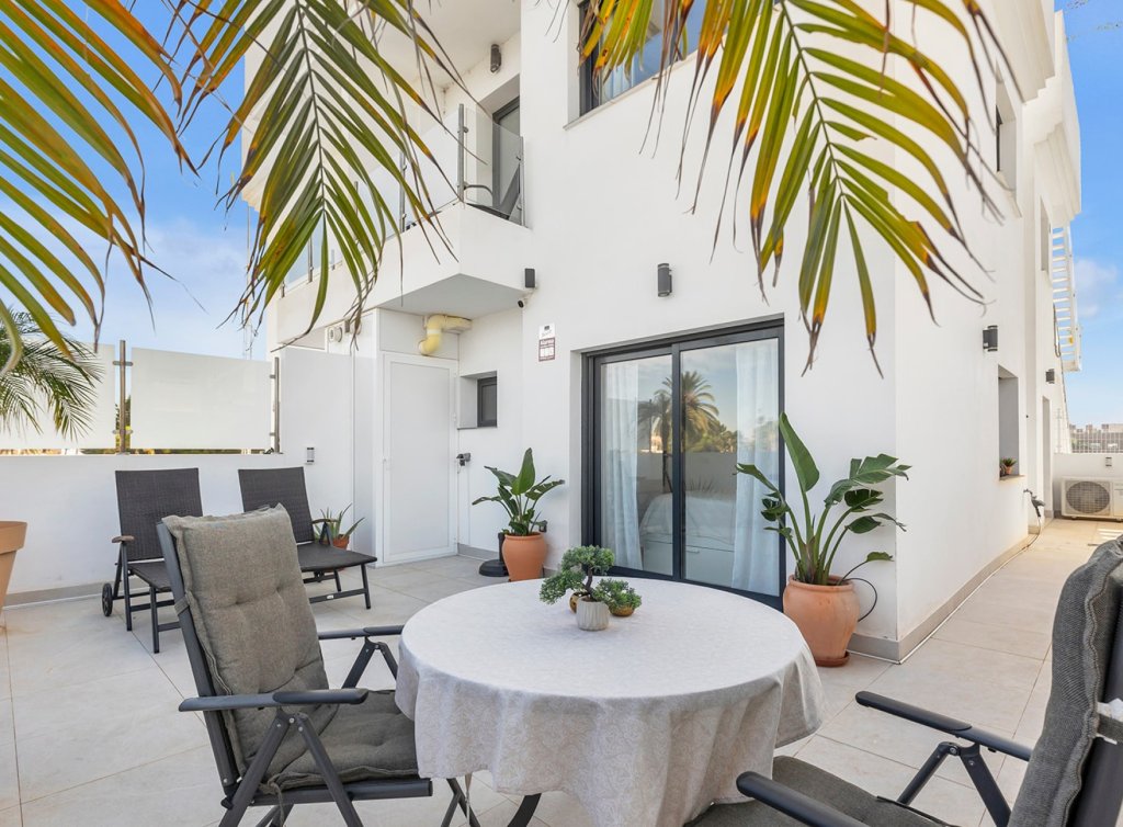 Sale - Apartment - Los Alcázares