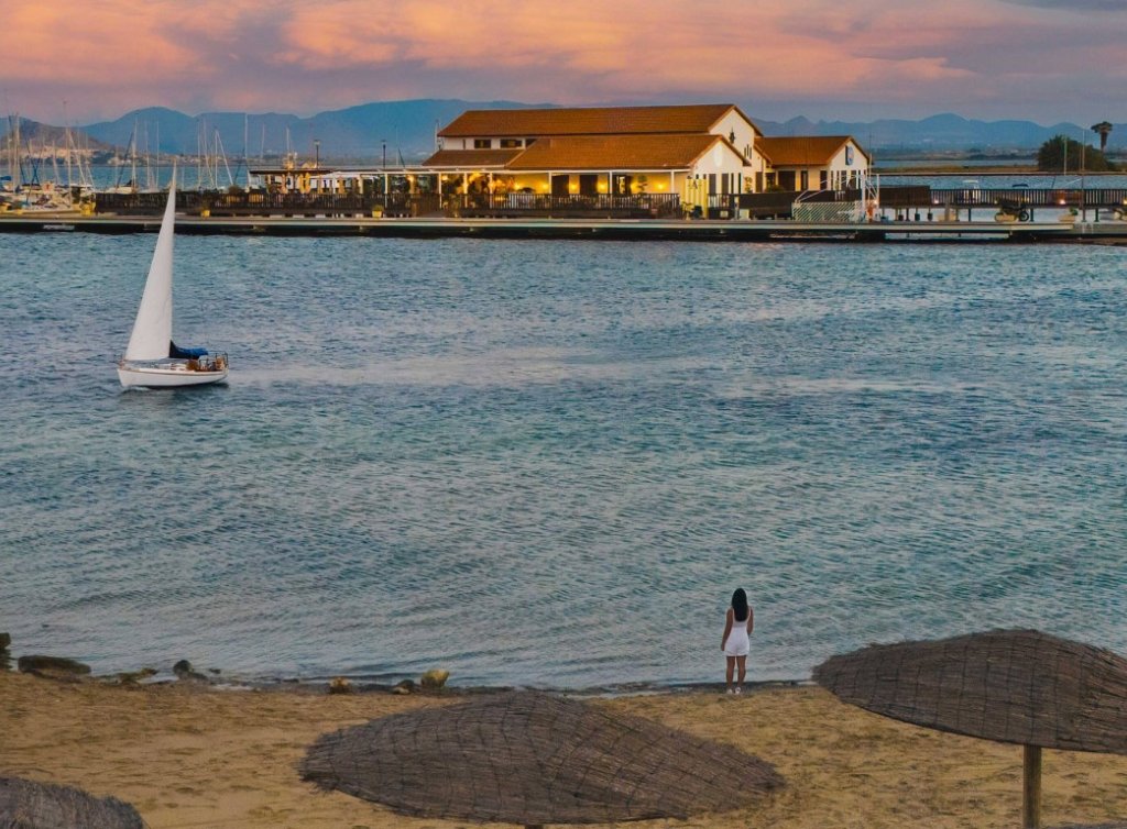 Sale - Apartment - Los Alcázares