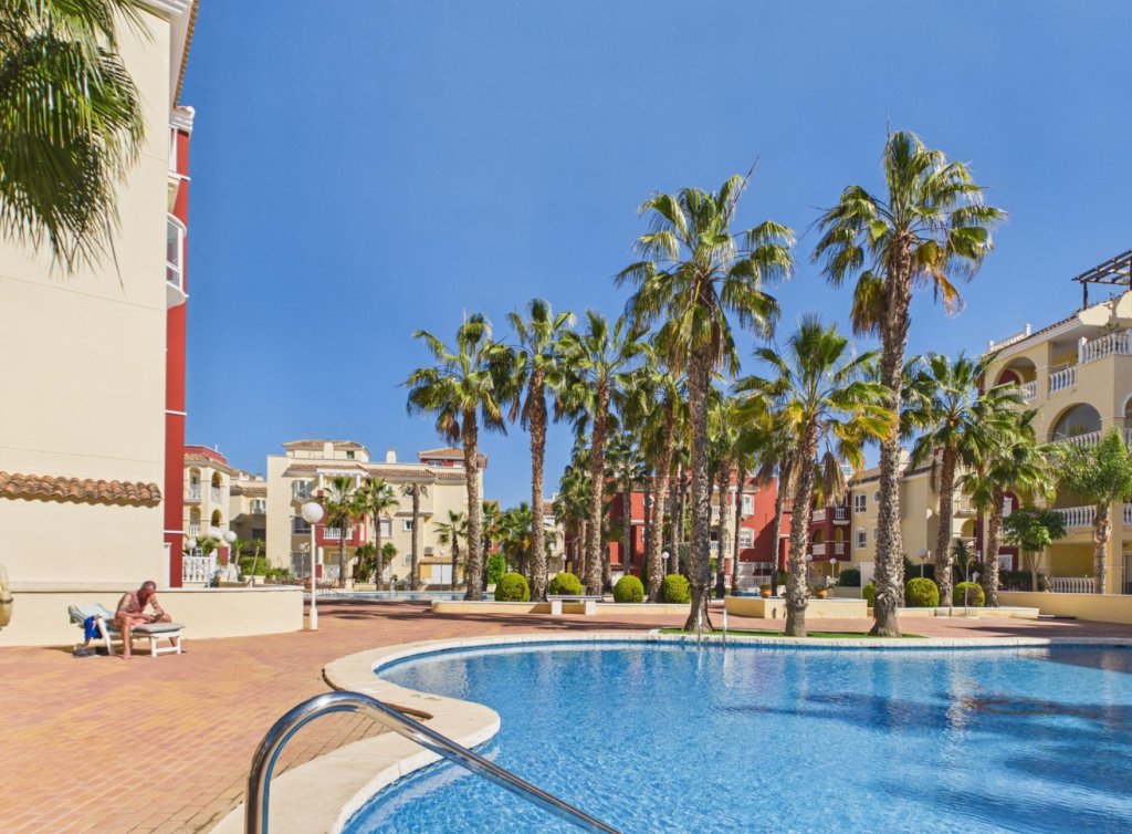 Sale - Apartment - Los Alcázares