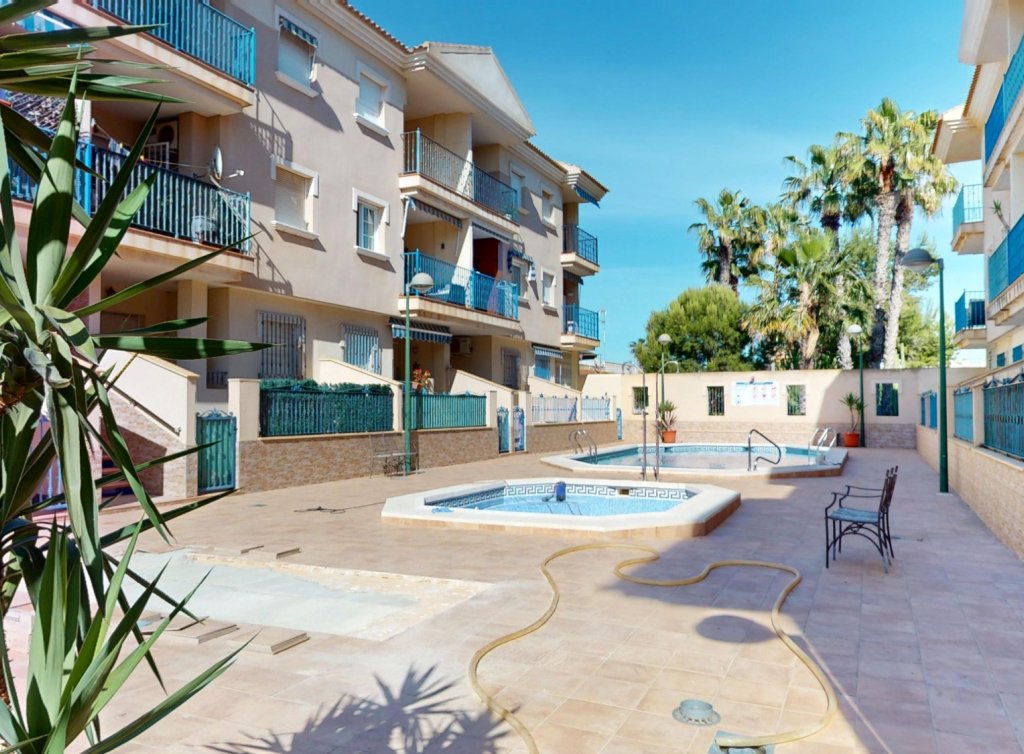 Sale - Apartment - Los Alcázares