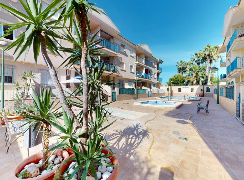 Sale - Apartment - Los Alcázares