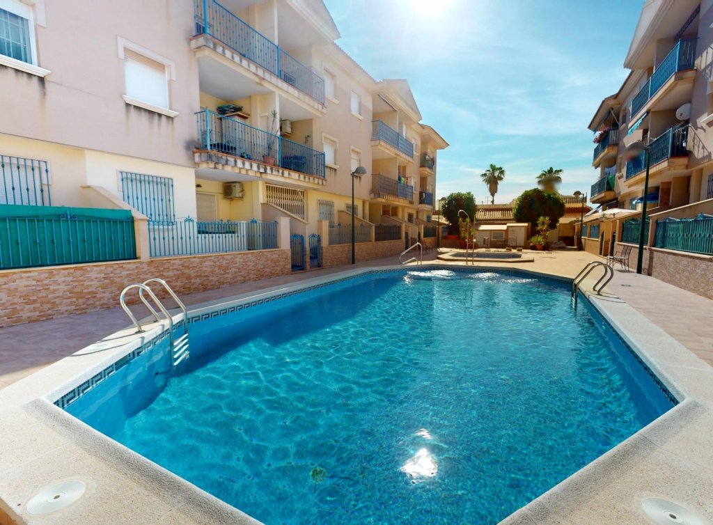 Sale - Apartment - Los Alcázares