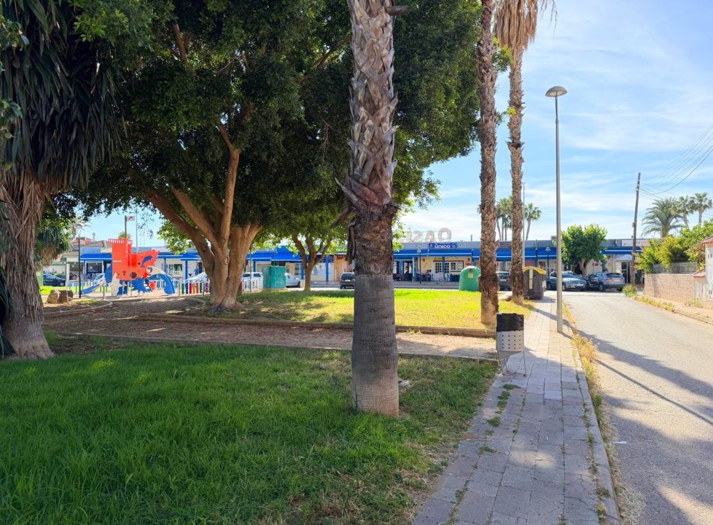 Sale - Apartment - Los Alcázares