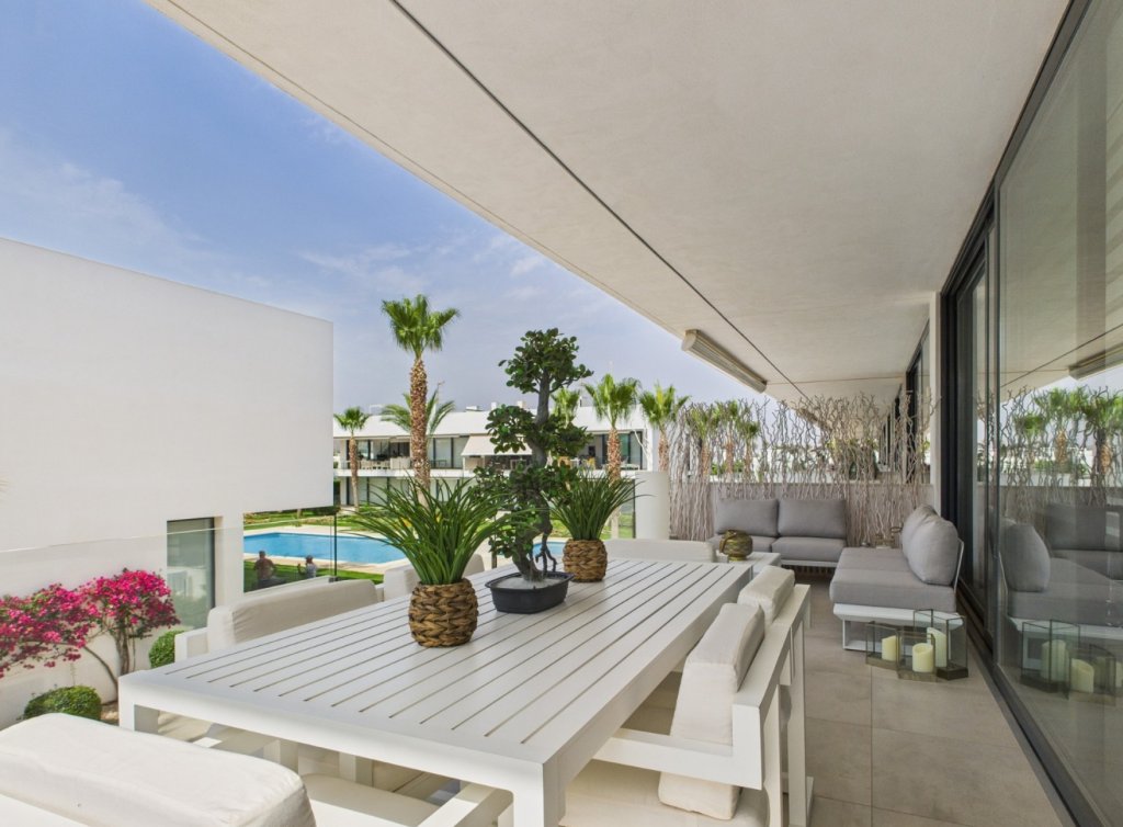 Sale - Apartment - Mar de Cristal