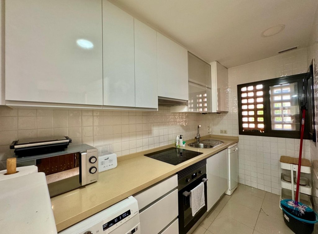 Sale - Apartment - Roda