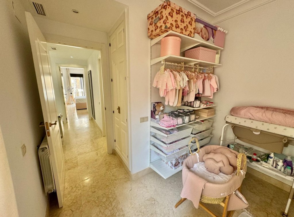 Sale - Apartment - Roda