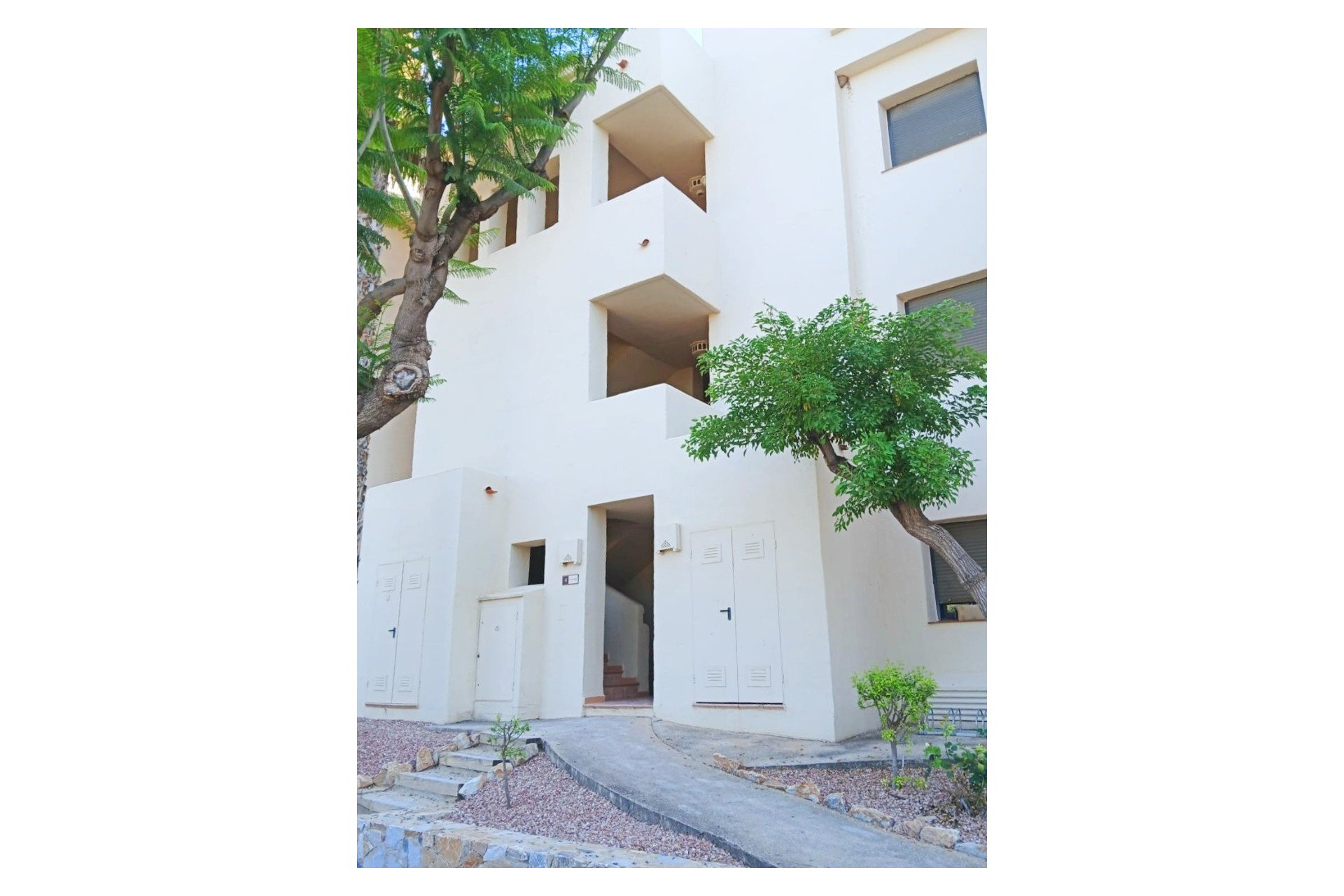 Sale - Apartment - Roda