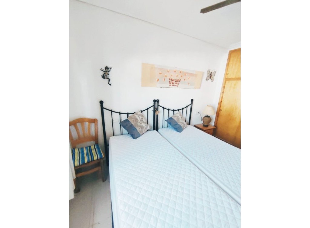 Sale - Bungalow - Los Alcázares - Oasis