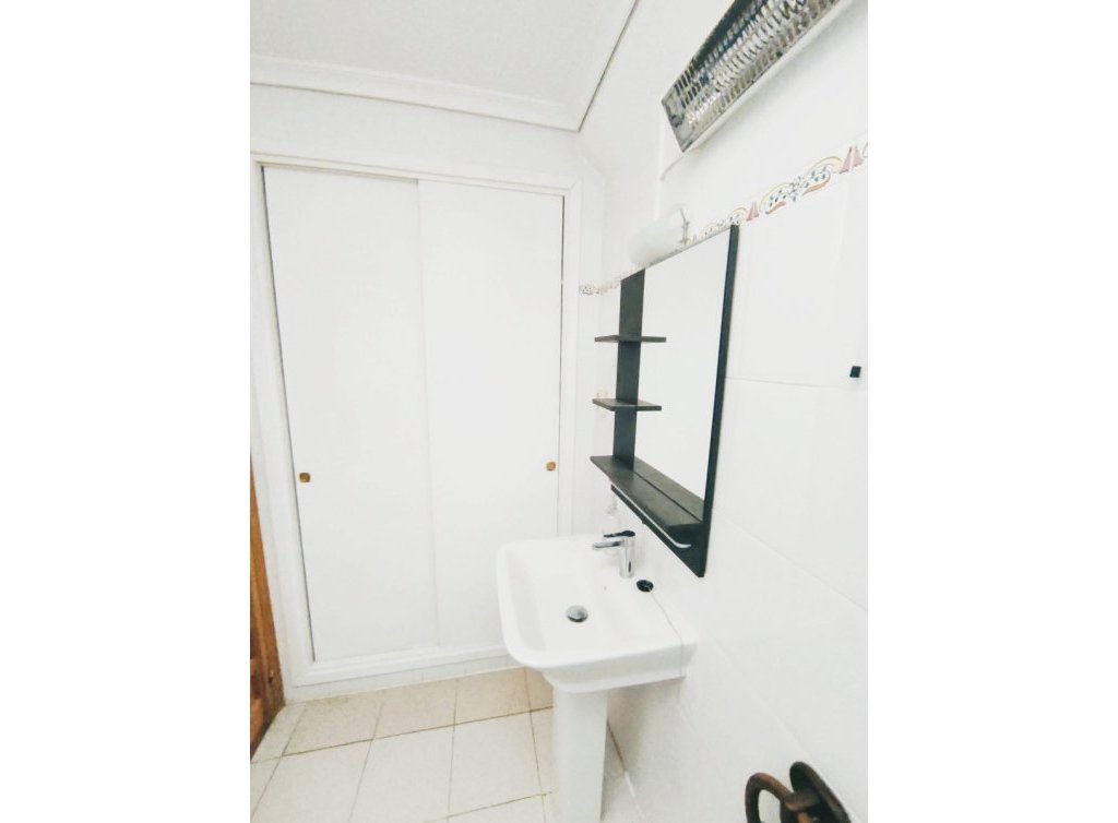Sale - Bungalow - Los Alcázares - Oasis
