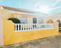 Sale - Bungalow - Los Alcázares - Oasis