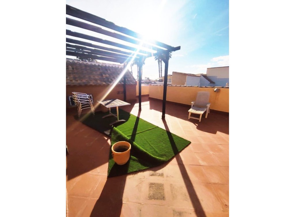 Sale - Bungalow - Los Alcázares - Oasis