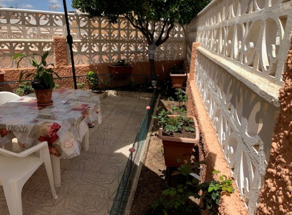Sale - Bungalow - Los Alcázares