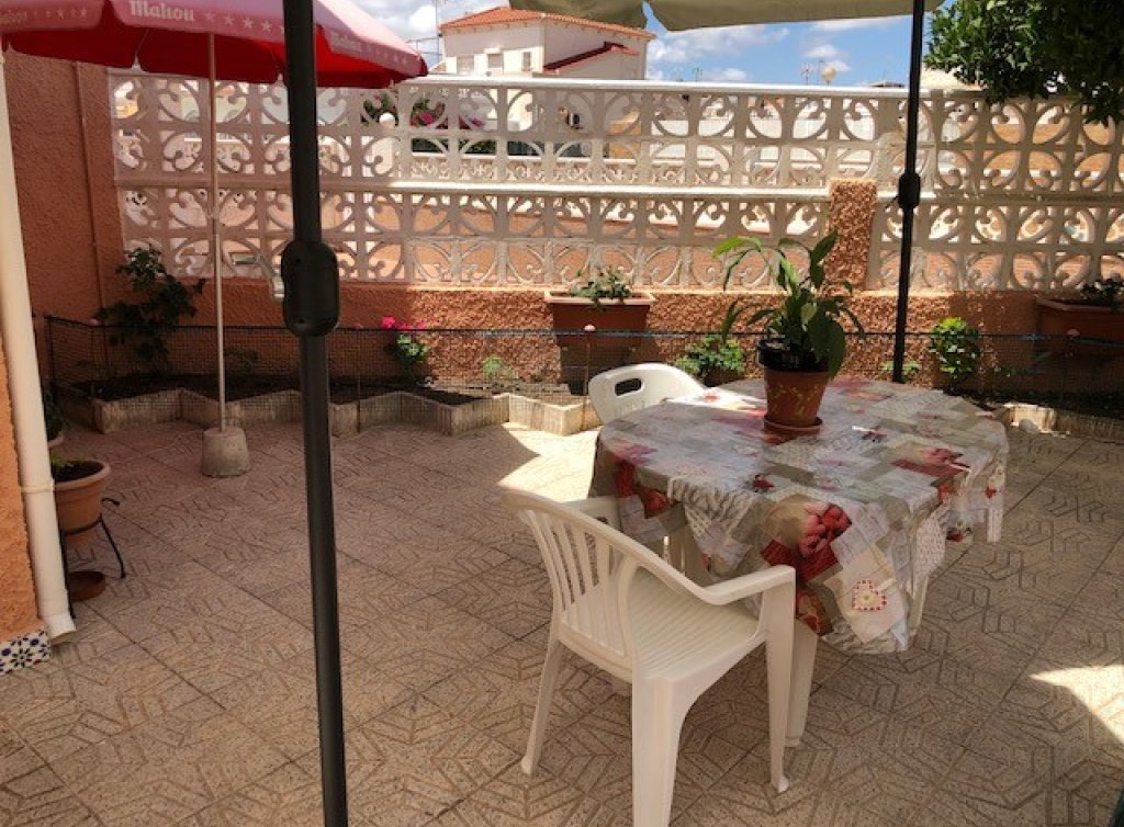Sale - Bungalow - Los Alcázares