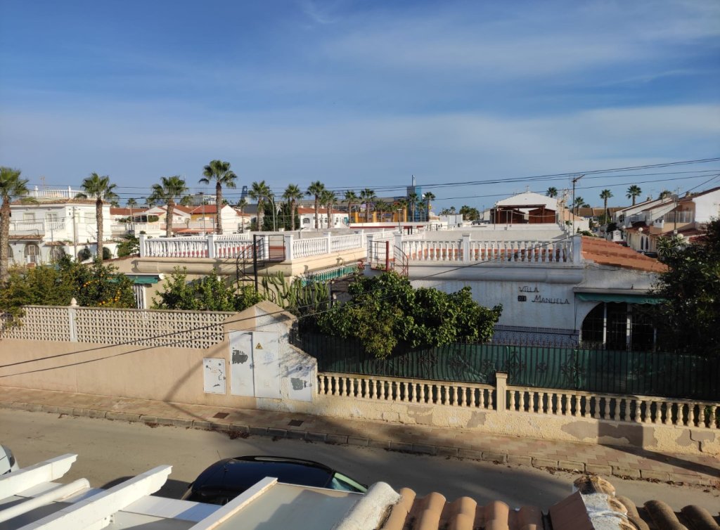 Sale - Bungalow - Los Alcázares