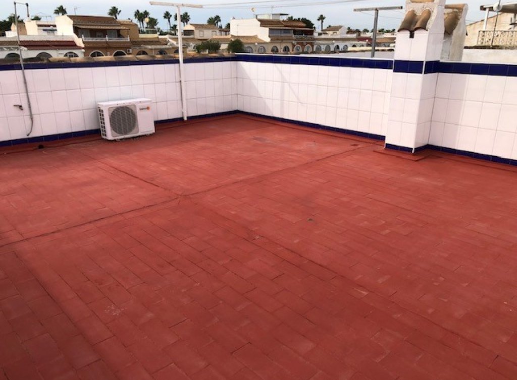 Sale - Bungalow - Los Alcázares