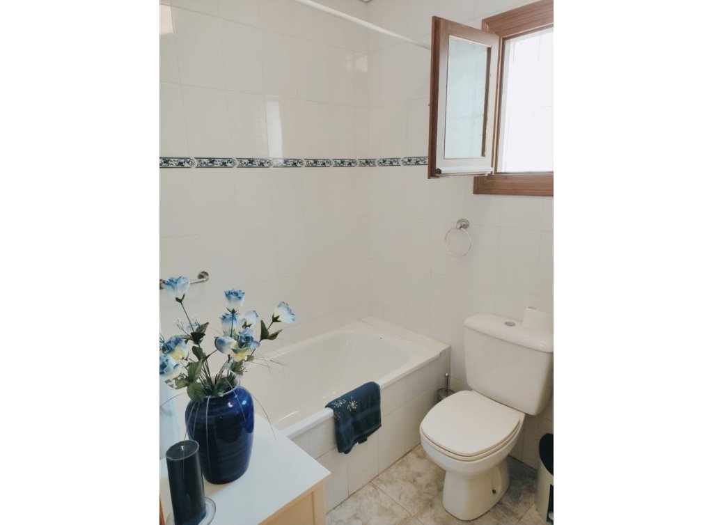 Sale - Bungalow - Los Alcázares