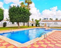 Sale - Bungalow - Los Alcázares