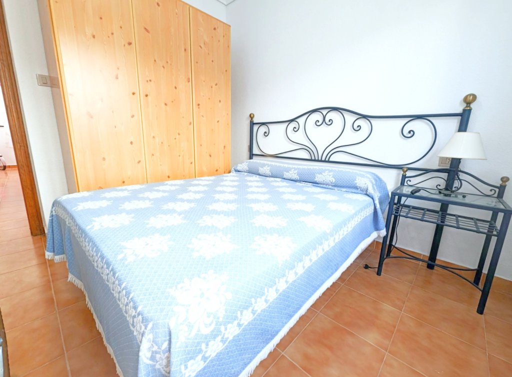 Sale - Bungalow - Los Alcázares