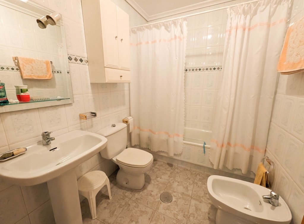Sale - Bungalow - Los Alcázares