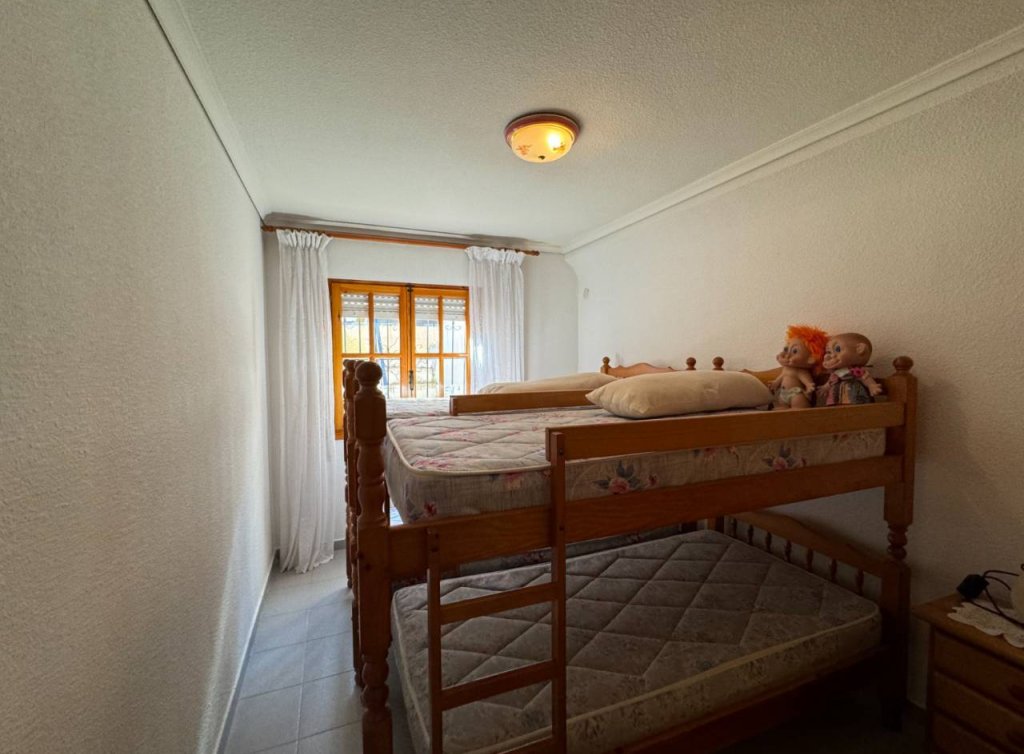 Sale - Bungalow - Los Alcázares