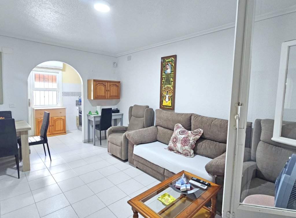 Sale - Bungalow - Los Alcázares