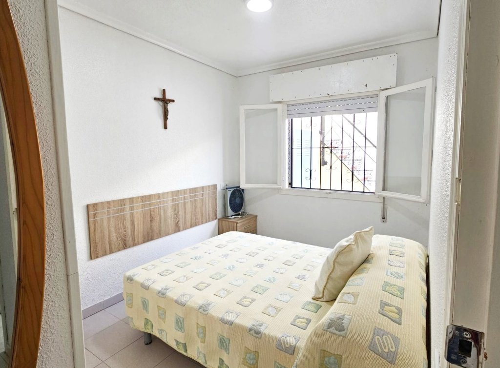 Sale - Bungalow - Los Alcázares