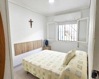 Sale - Bungalow - Los Alcázares