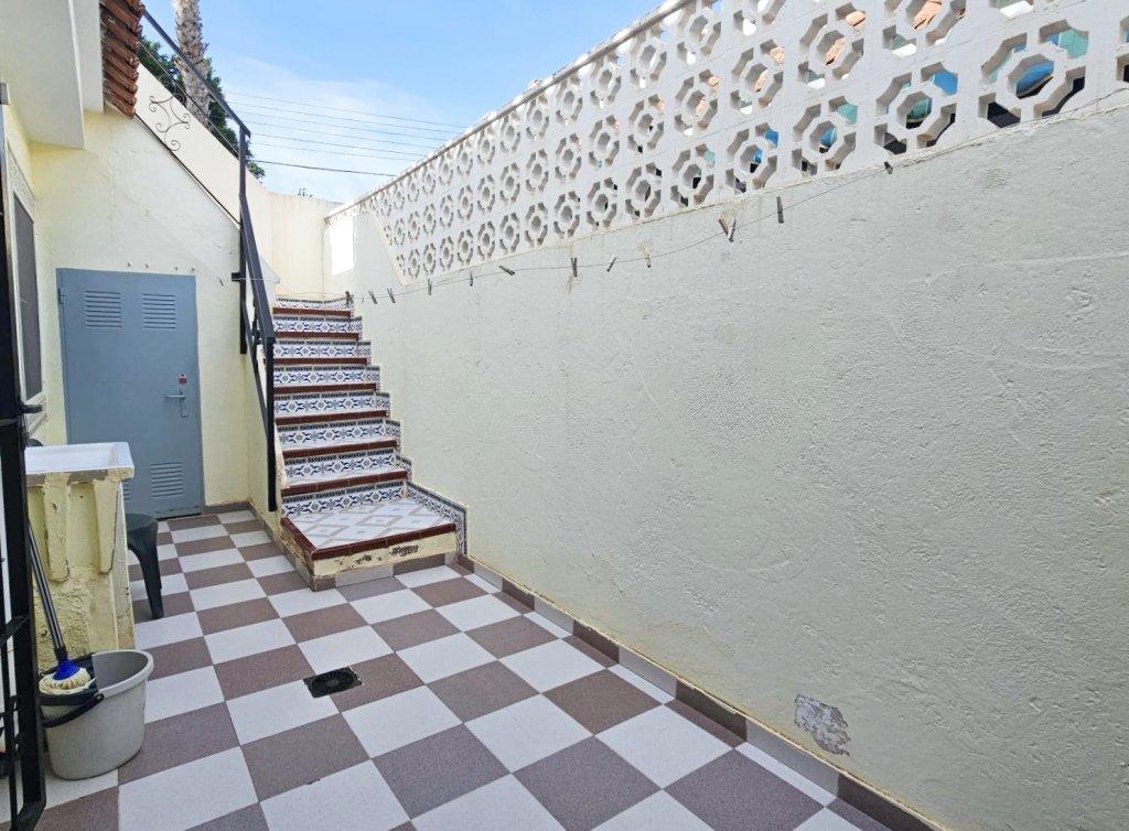Sale - Bungalow - Los Alcázares