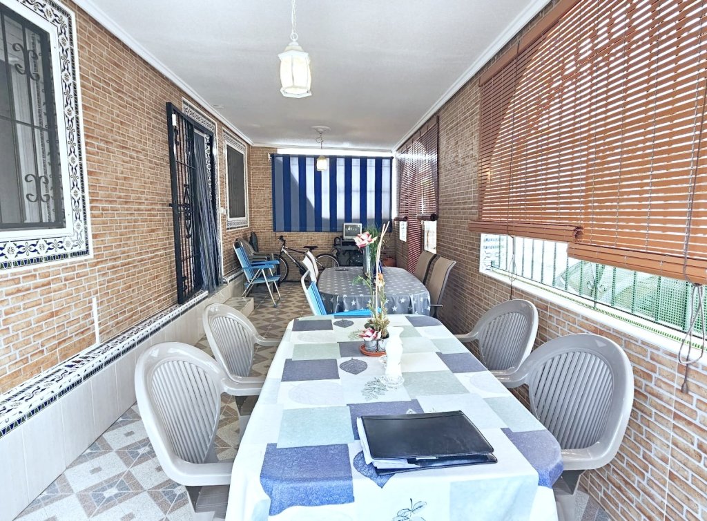 Sale - Bungalow - Los Alcázares