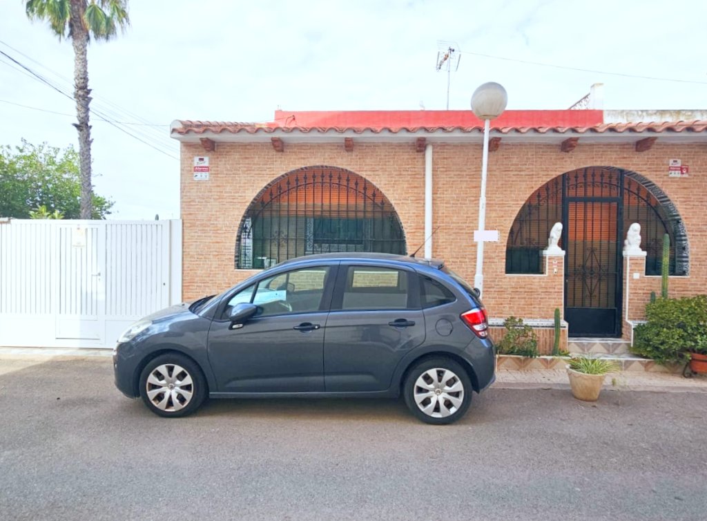 Sale - Bungalow - Los Alcázares