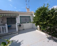 Sale - Bungalow - Los Alcázares