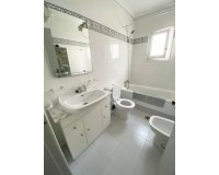 Sale - Bungalow - Los Alcázares