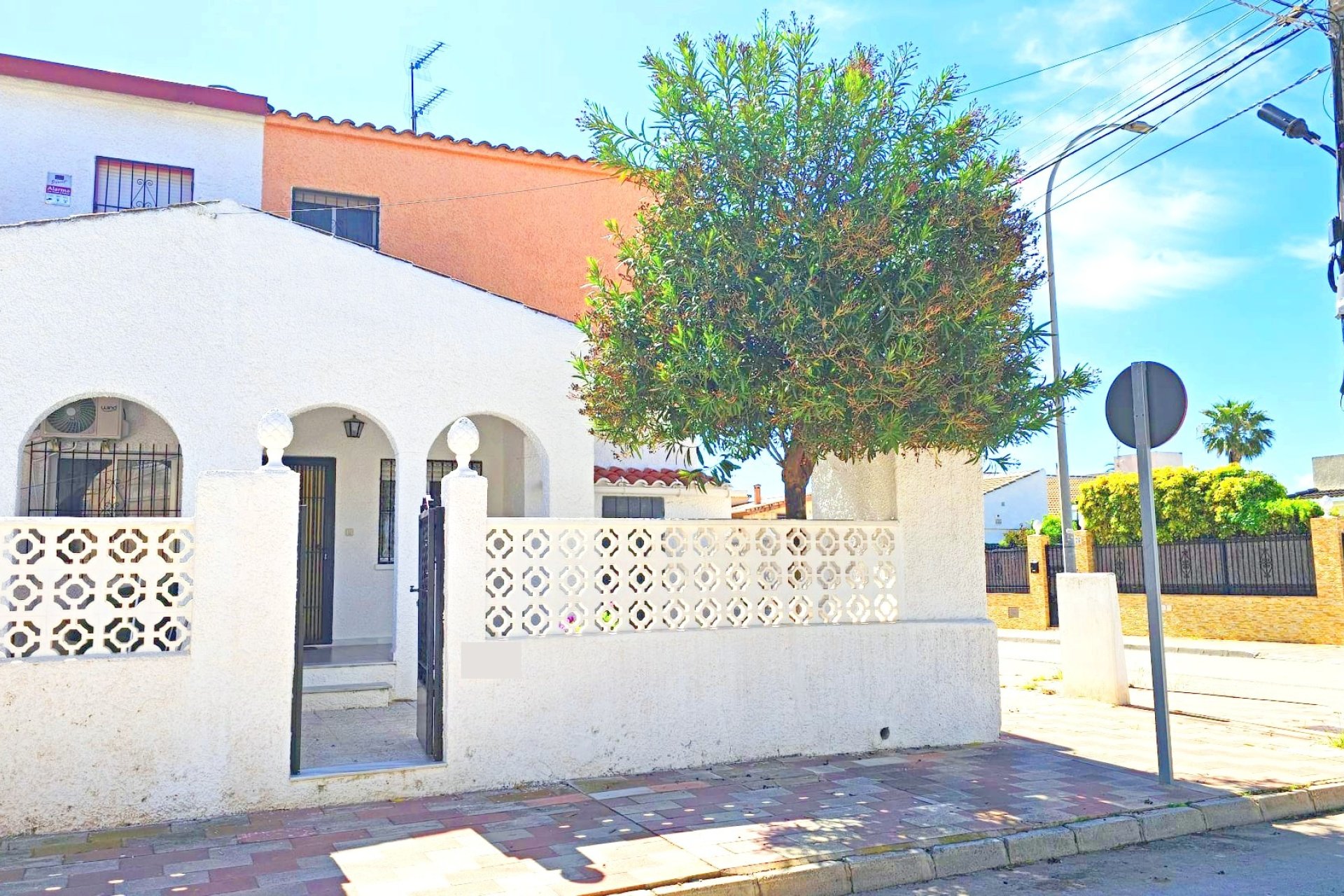 Sale - Bungalow - Los Alcázares