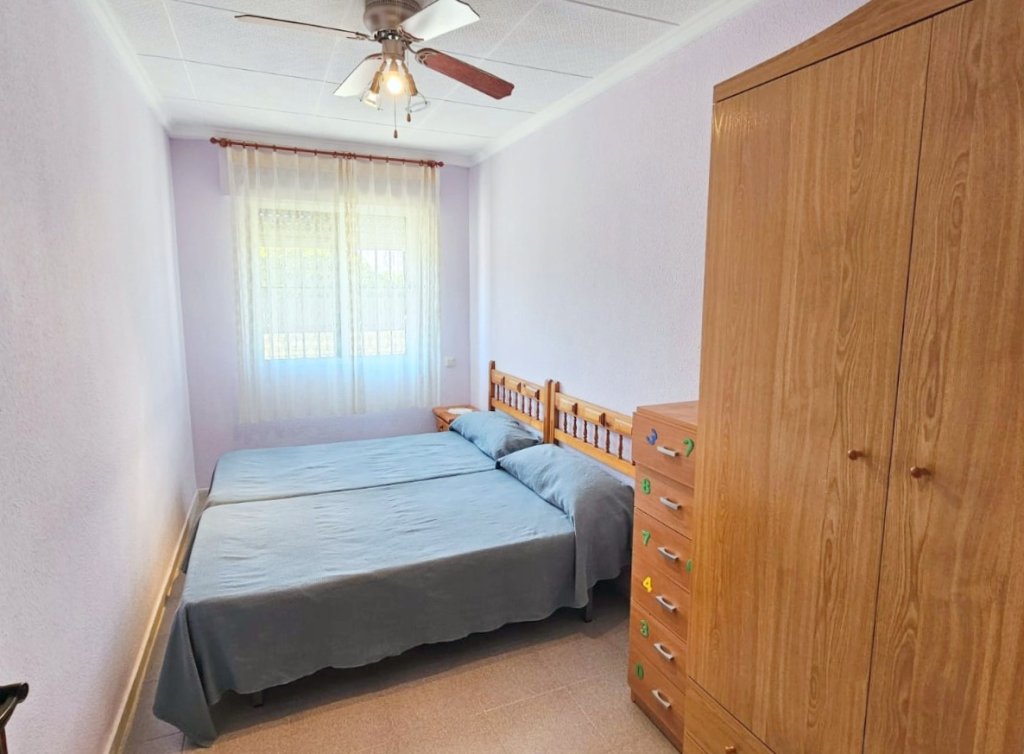 Sale - Bungalow - Los Alcázares