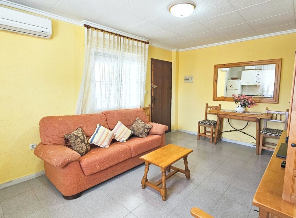 Sale - Bungalow - Los Alcázares