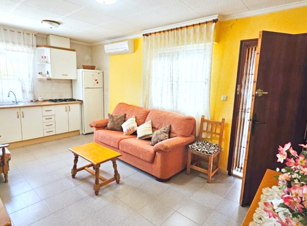 Sale - Bungalow - Los Alcázares