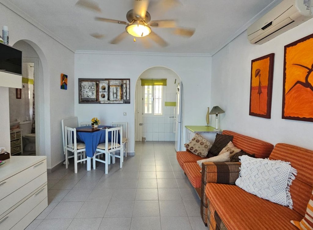 Sale - Bungalow - Los Alcázares